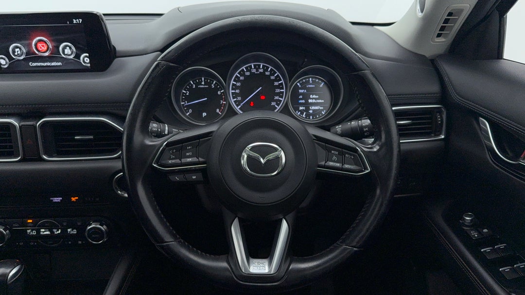 2018 Mazda CX-5 Gt (4x4), Automatic, 125087 km, Steering Wheel Close-up