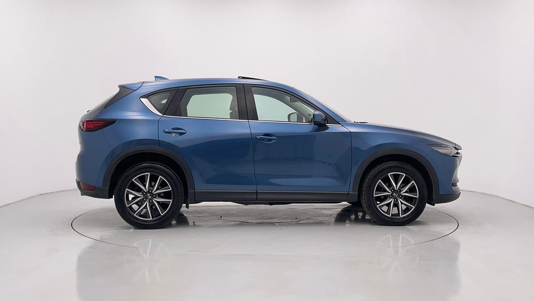 2018 Mazda CX-5 Gt (4x4), Automatic, 125087 km, Right Side View