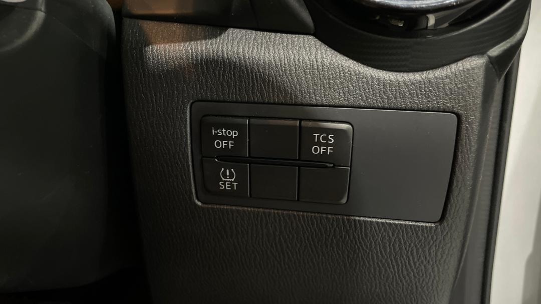 2021 Mazda CX-3 Neo Sport (FWD), Automatic, 47394 km, Utility Switches/Buttons