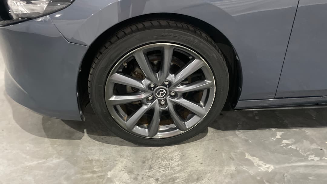2020 Mazda Mazda3 G20 Touring, Automatic, 76143 km, Left Front Wheel