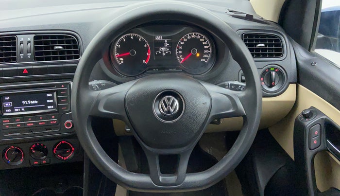 2016 Volkswagen Ameo COMFORTLINE 1.2, Petrol, Manual, 64,953 km, Steering Wheel Close Up