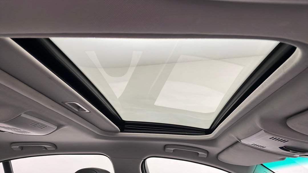 Interior Sunroof/Moonroof