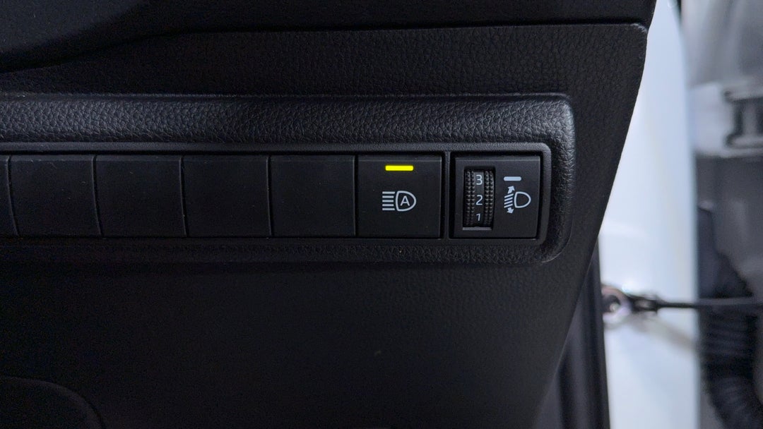 2023 Toyota Corolla Ascent Sport, Automatic, 37288 km, Utility Switches/Buttons