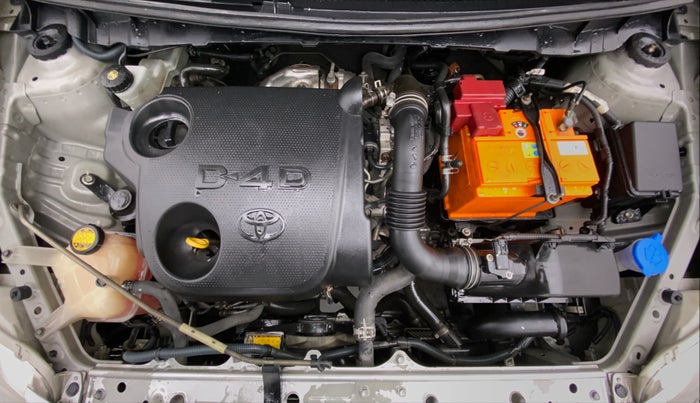 2012 Toyota Etios Liva GD, Diesel, Manual, 61,797 km, Engine Bonet View