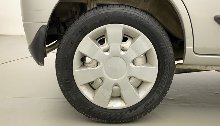2014 Maruti Alto K10 LXI, Petrol, Manual, 98,650 km, Right Rear Wheel