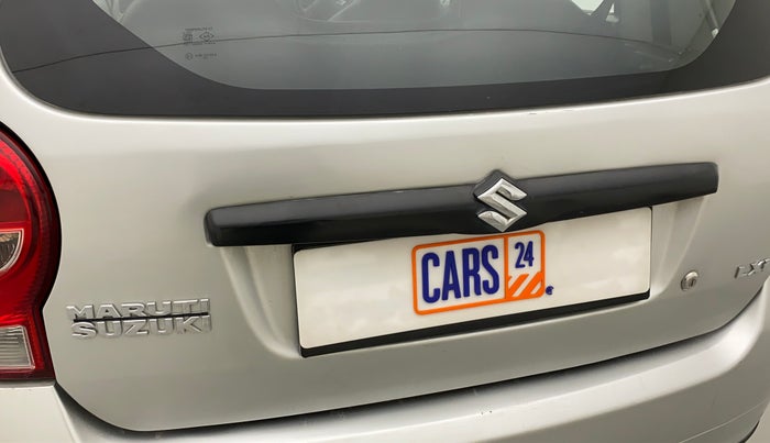 2014 Maruti Alto K10 LXI, Petrol, Manual, 98,650 km, Dicky (Boot door) - Minor scratches