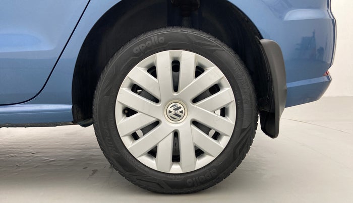 2017 Volkswagen Ameo COMFORTLINE 1.2, Petrol, Manual, 26,348 km, Left Rear Wheel