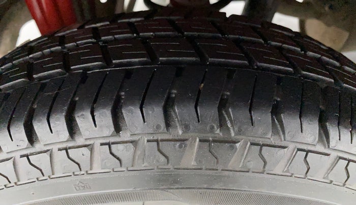 2017 Maruti Alto 800 LXI, Petrol, Manual, 18,891 km, Right Rear Tyre Tread