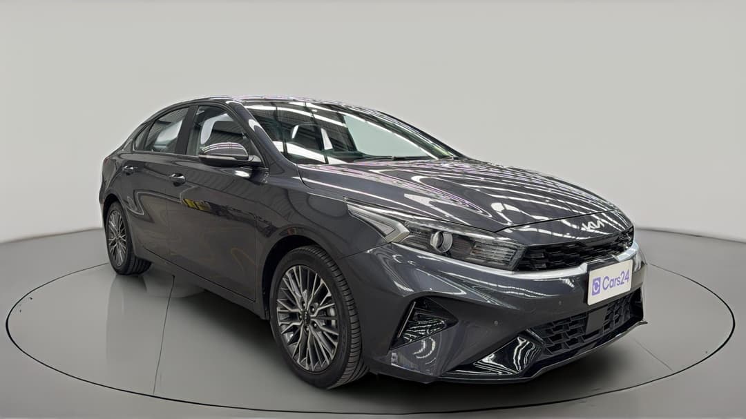 2021 Kia Cerato Sport+, Automatic, 52403 km, Right Front Diagonal (45- Degree) View