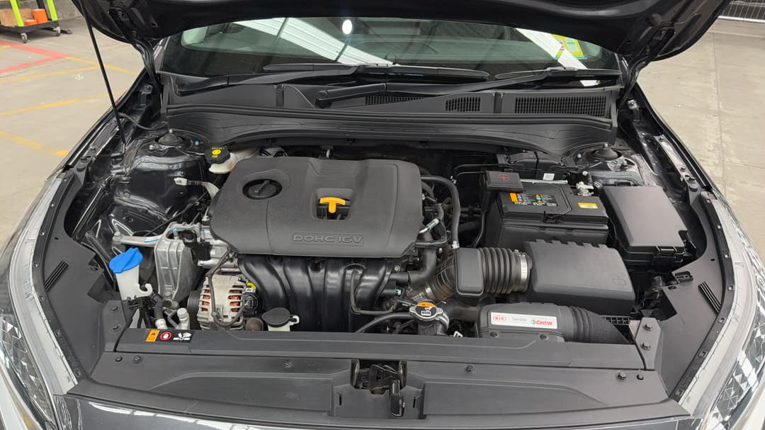 2021 Kia Cerato Sport+, Automatic, 52403 km, Open Bonnet (Engine)