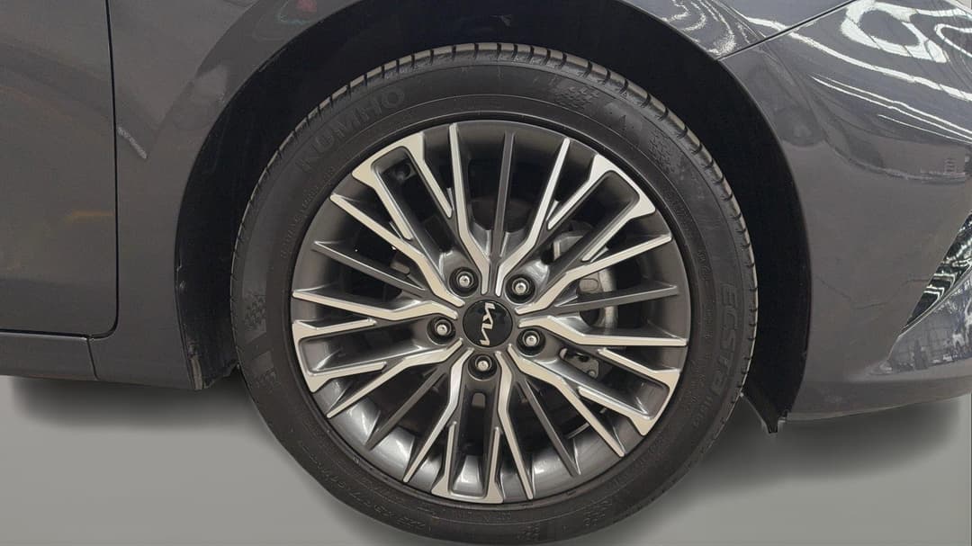 2021 Kia Cerato Sport+, Automatic, 52403 km, Right Front Wheel