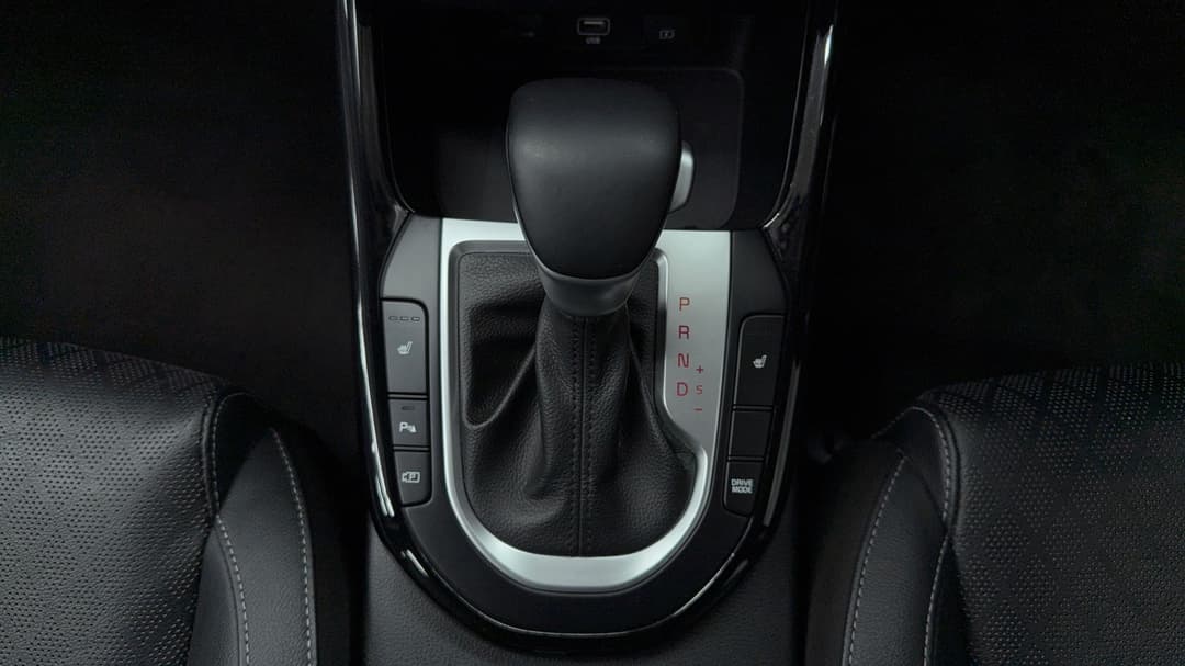2021 Kia Cerato Sport+, Automatic, 52403 km, Gear Lever 