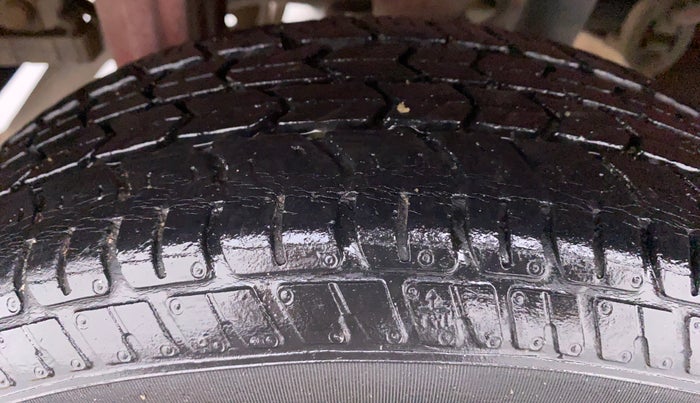 2014 Maruti Alto K10 VXI P, Petrol, Manual, 32,036 km, Right Rear Tyre Tread