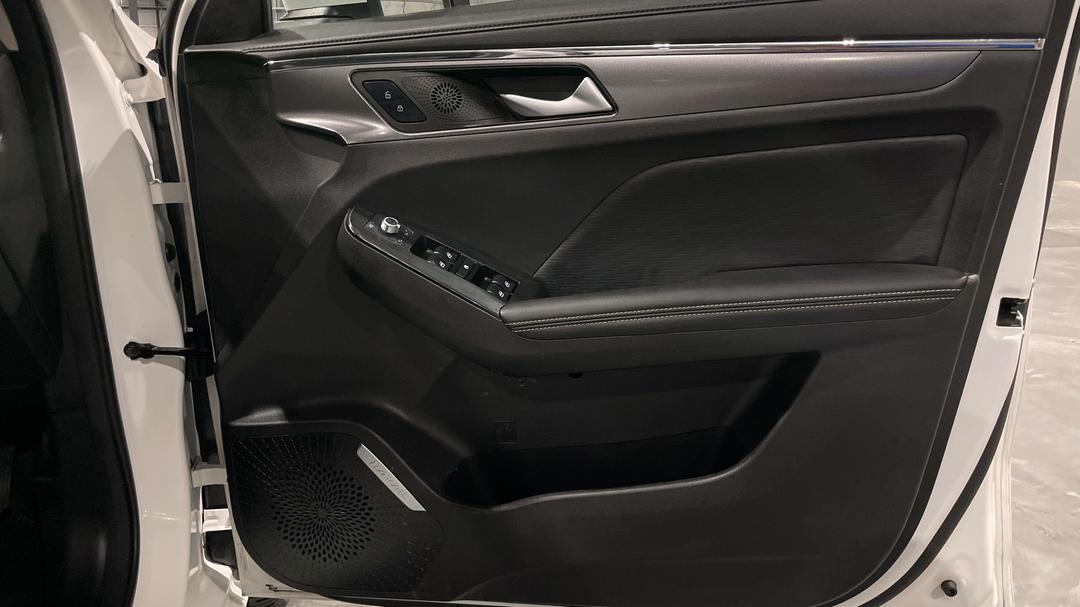 2023 GWM Haval Jolion Ultra Hybrid, Automatic, 60447 km, Speaker View