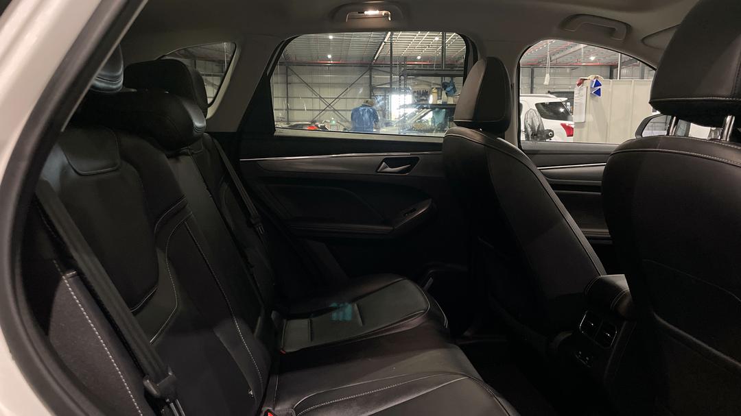 2023 GWM Haval Jolion Ultra Hybrid, Automatic, 60447 km, Right Side Rear Door Cabin View