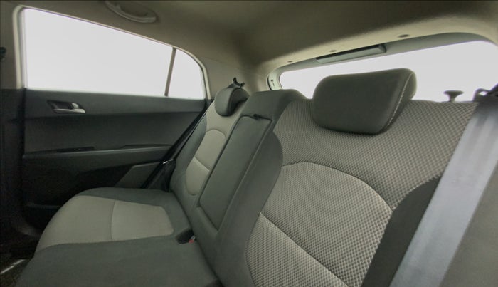 2016 Hyundai Creta 1.6 S, Petrol, Manual, 62,871 km, Right Side Rear Door Cabin
