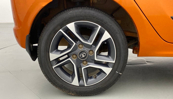 2019 Tata Tiago XZ+ 1.2 Revotron, Petrol, Manual, 14,726 km, Right Rear Wheel