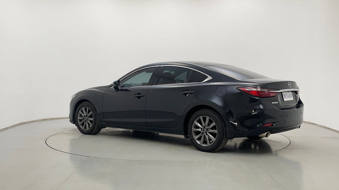 Left Back Diagonal (45- Degree) View