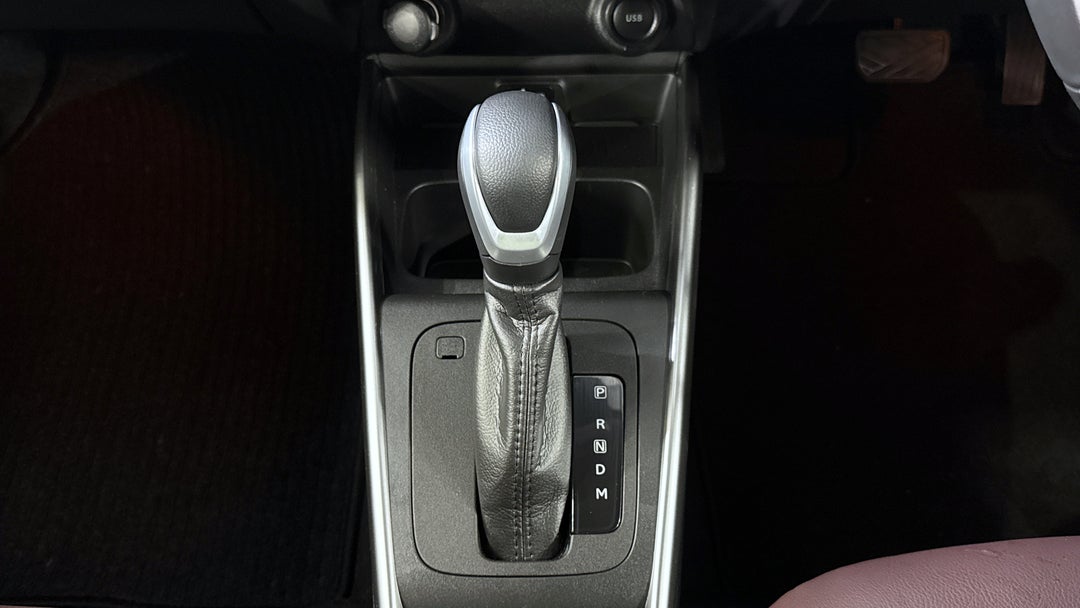 2025 Suzuki Fronx Glx Mild Hybrid, Automatic, 1527 km, Gear Lever 