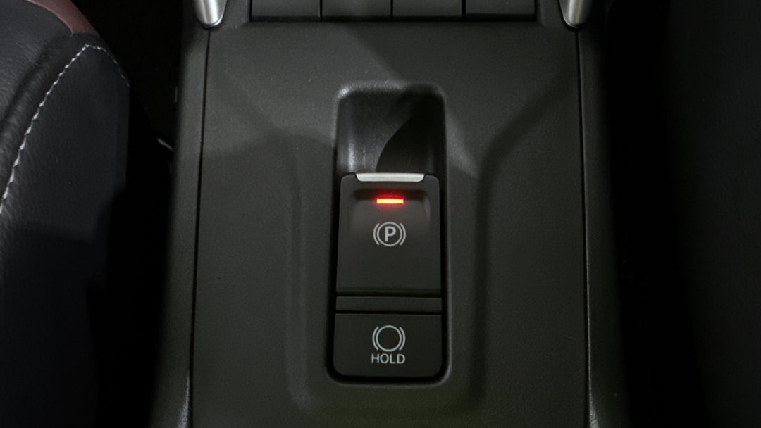 2025 Suzuki Fronx Glx Mild Hybrid, Automatic, 1527 km, Handbrake