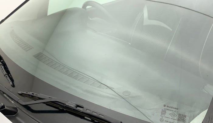 2015 Maruti Baleno ALPHA PETROL 1.2, Petrol, Manual, 33,752 km, Front windshield - Minor spot on windshield