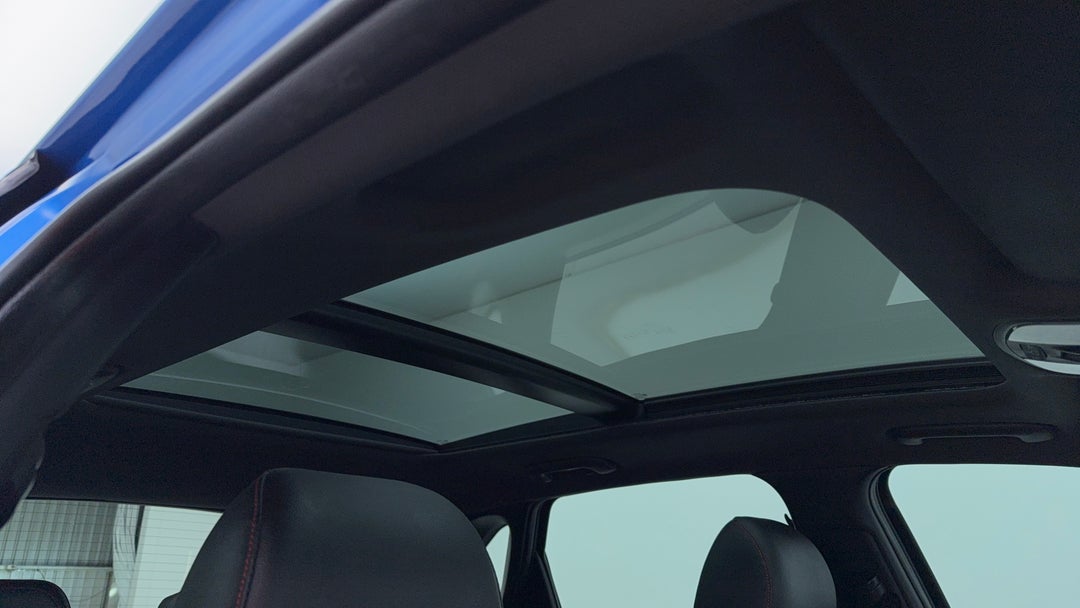 Interior Sunroof/Moonroof