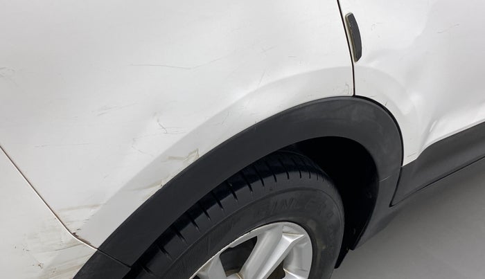 2018 Hyundai Creta SX PLUS 1.6 DIESEL, Diesel, Manual, 1,05,888 km, Right quarter panel - Minor scratches