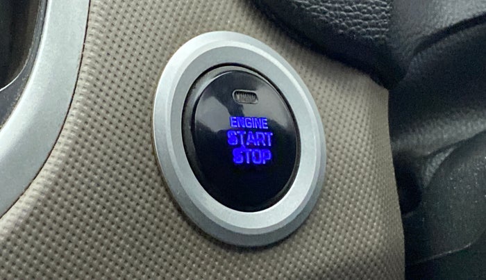 2018 Hyundai Creta SX PLUS 1.6 DIESEL, Diesel, Manual, 1,05,888 km, Keyless Start/ Stop Button