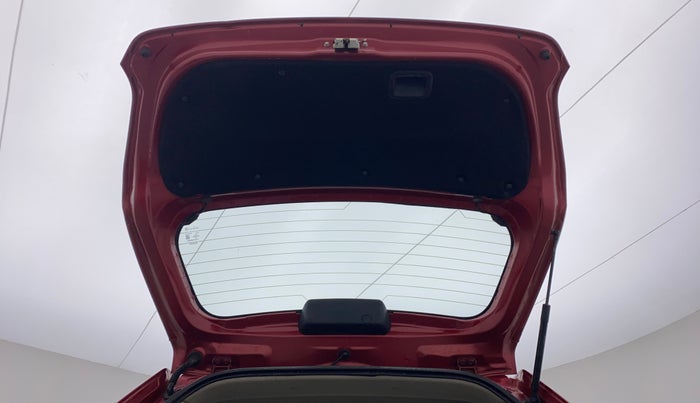 2015 Toyota Etios Liva D-4D VXD, Diesel, Manual, 94,048 km, Boot Door Open