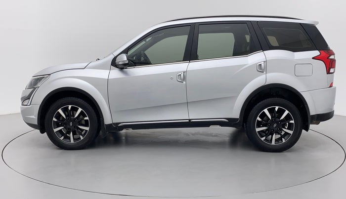 2018 Mahindra XUV500 W11 AT, Diesel, Automatic, 52,732 km, Left Side