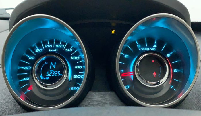 2018 Mahindra XUV500 W11 AT, Diesel, Automatic, 52,732 km, Odometer Image
