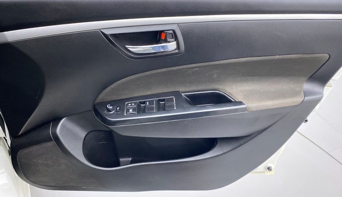 2017 Maruti Swift VXI, Petrol, Manual, 51,956 km, Driver Side Door Panels Control