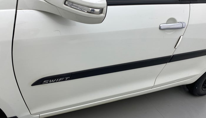 2017 Maruti Swift VXI, Petrol, Manual, 51,956 km, Front passenger door - Minor scratches