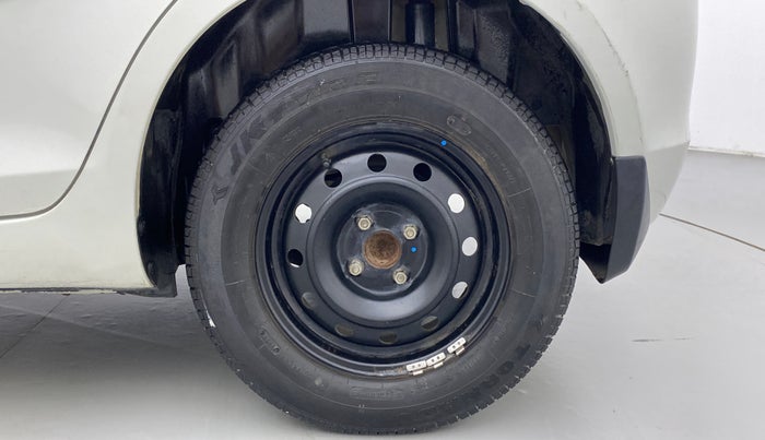 2017 Maruti Swift VXI, Petrol, Manual, 51,956 km, Left Rear Wheel