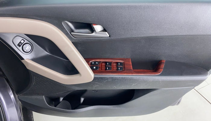 2016 Hyundai Creta 1.6 S, Petrol, Manual, 19,803 km, Driver Side Door Panels Control