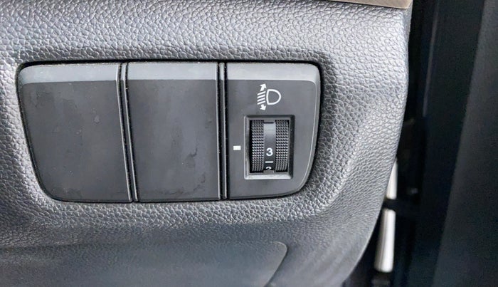 2016 Hyundai Creta 1.6 S, Petrol, Manual, 19,803 km, Dashboard - Headlight height adjustment not working