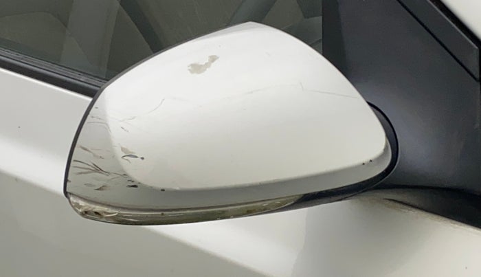 2015 Hyundai Xcent S 1.2, Petrol, Manual, 18,520 km, Right rear-view mirror - Indicator light has minor damage