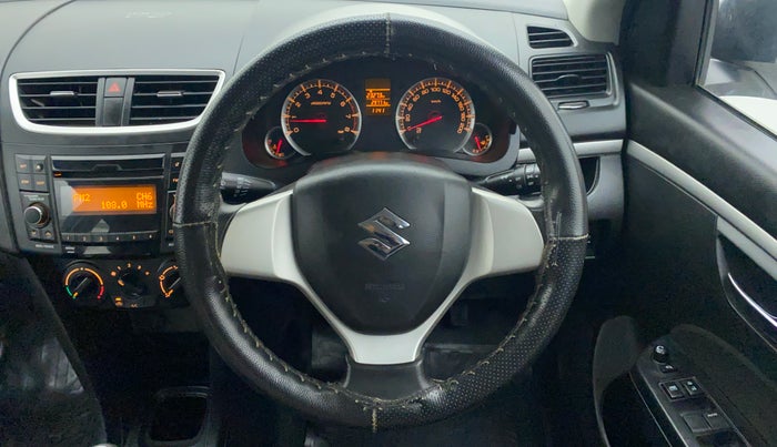 2016 Maruti Swift VXI OPT, Petrol, Manual, 30,028 km, Steering Wheel Close Up
