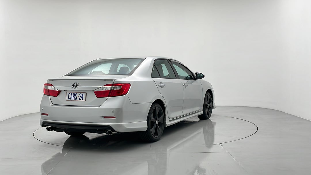 Right Back Diagonal (45- Degree) View