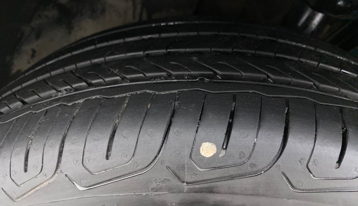 2021 Skoda KUSHAQ AMBITION 1.0 TSI AT, Petrol, Automatic, 4,410 km, Left Front Tyre Tread