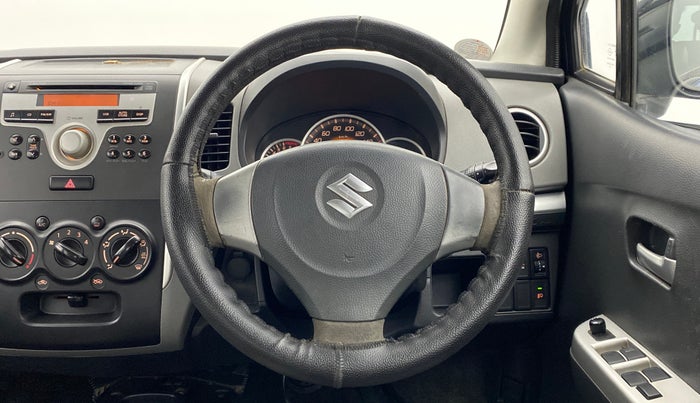 2012 Maruti Wagon R 1.0 VXI, Petrol, Manual, 86,099 km, Steering Wheel Close Up