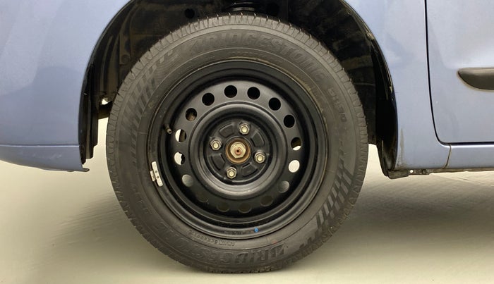 2012 Maruti Wagon R 1.0 VXI, Petrol, Manual, 86,099 km, Left Front Wheel