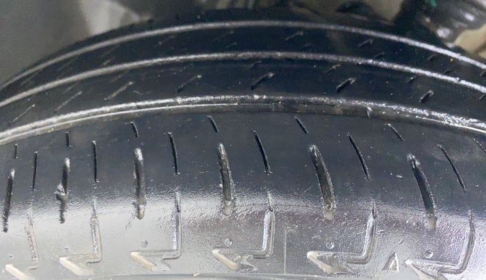 2018 Maruti IGNIS DELTA 1.2 K12 AMT, Petrol, Automatic, 21,600 km, Left Front Tyre Tread