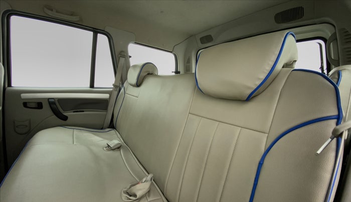 2016 Mahindra Scorpio S10, Diesel, Manual, Right Side Rear Door Cabin