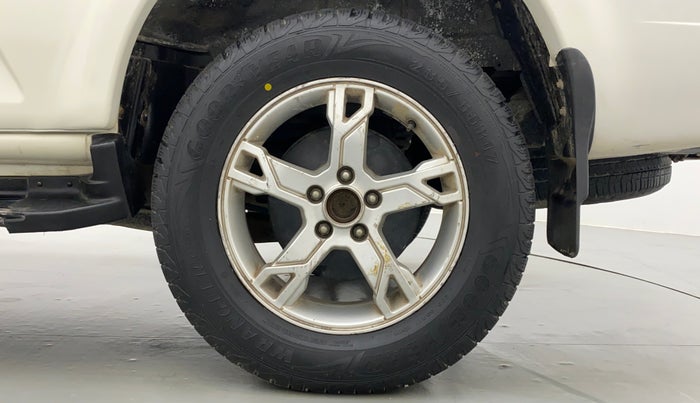 2016 Mahindra Scorpio S10, Diesel, Manual, Left Rear Wheel