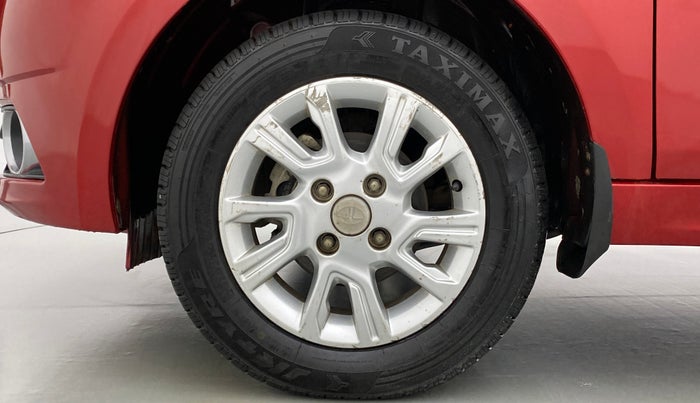 2017 Tata Tiago XZ 1.2 REVOTRON, Petrol, Manual, 56,655 km, Left Front Wheel