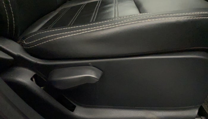 2019 Ford Ecosport TITANIUM + 1.5L PETROL AT, Petrol, Automatic, 64,939 km, Driver Side Adjustment Panel