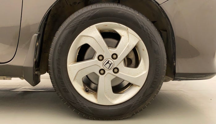2014 Honda City 1.5L I-DTEC V, Diesel, Manual, 1,19,127 km, Right Front Wheel