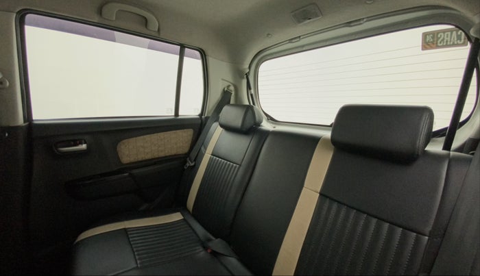 2017 Maruti Wagon R 1.0 VXI AMT, Petrol, Automatic, 54,032 km, Right Side Rear Door Cabin