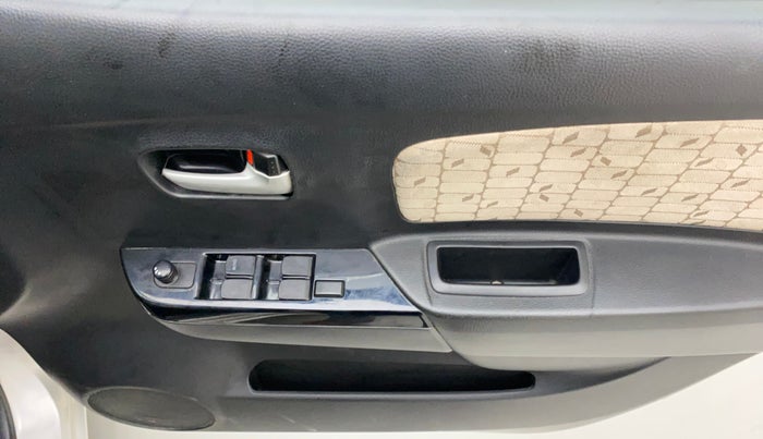 2017 Maruti Wagon R 1.0 VXI AMT, Petrol, Automatic, 54,032 km, Driver Side Door Panels Control